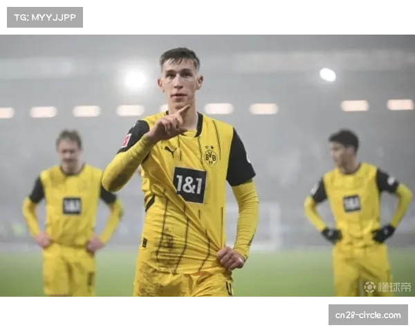 拜仁考察施洛特贝克 多特有信心球员续约留队